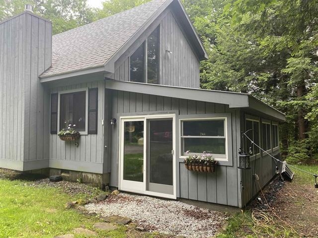 18 Dover Green Road West Dover, VT 05356 - Photo 2 of 24