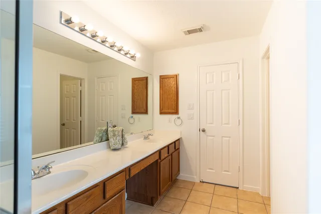 $3,400 | 2109 Auburn Shores Drive, Pearland, TX 77584