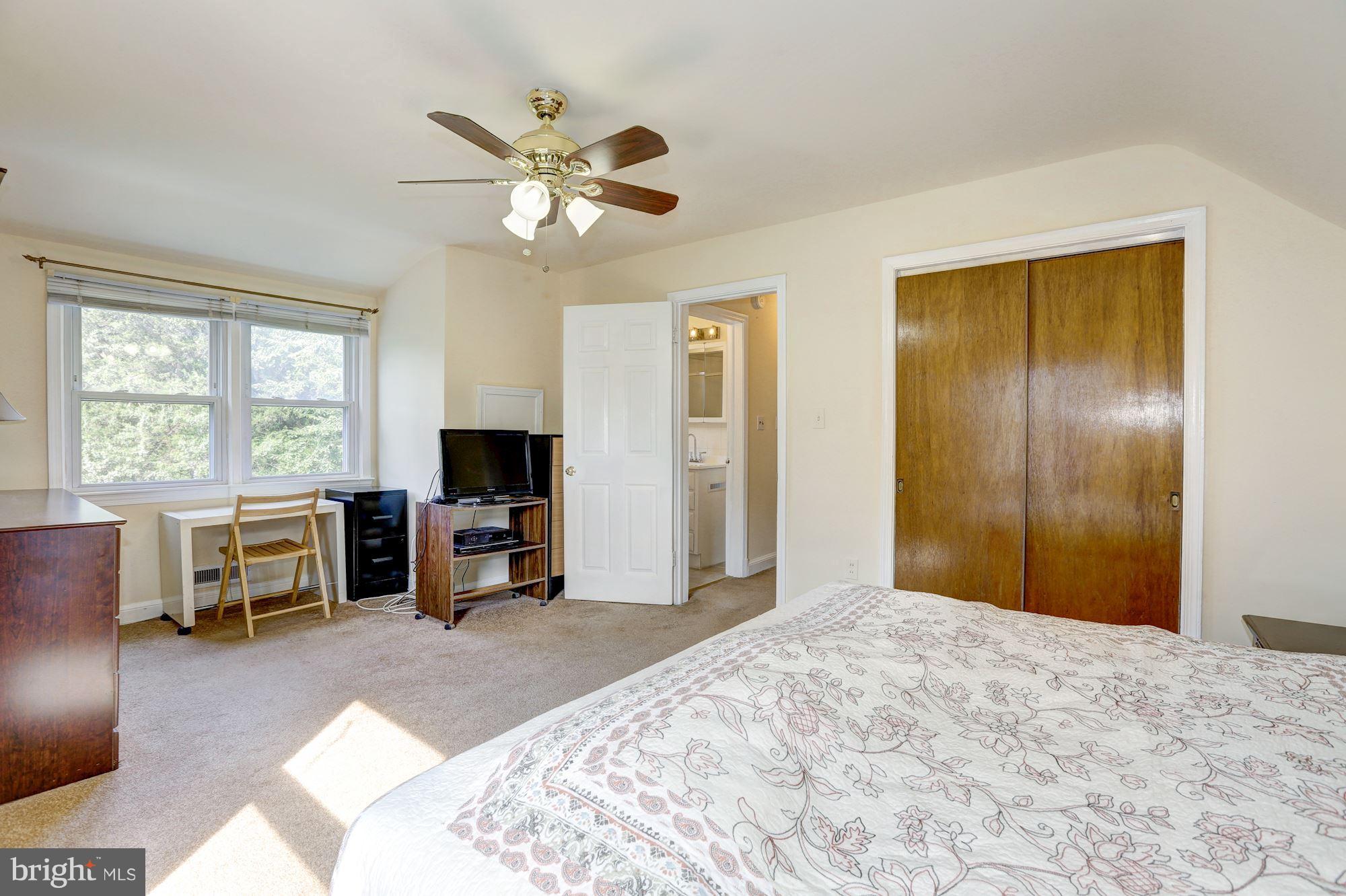 9428 Old Georgetown Road Bethesda, MD 20814 - Photo 17 of 30 Bedroom 4