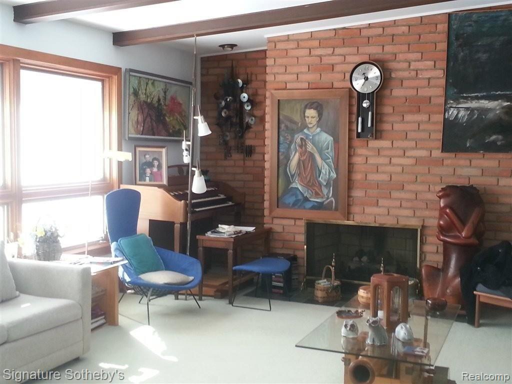 866 Rock Spring Road Bloomfield Hills, MI 48304 - Photo 4 of 21 20130206_145641.jpg