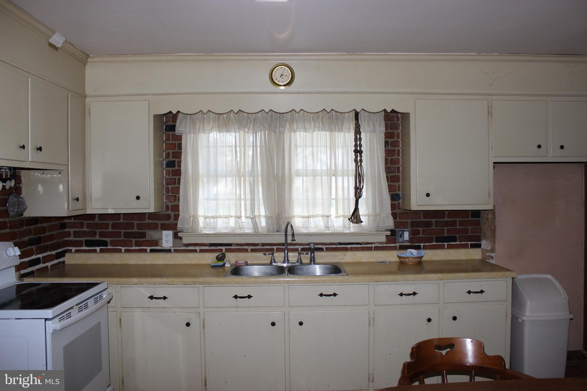 291 North Hook Road Pennsville, NJ 08070 - Photo 5 of 23