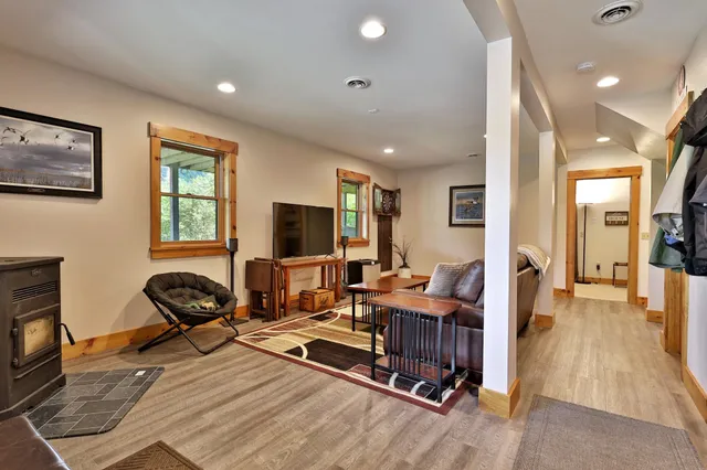 $599,000 | 1583 Vermont Rte 100, Plymouth, VT 05056