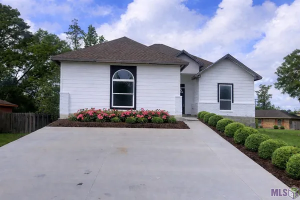 $249,999 | 14235 Blairstown Drive, Baker, LA 70714
