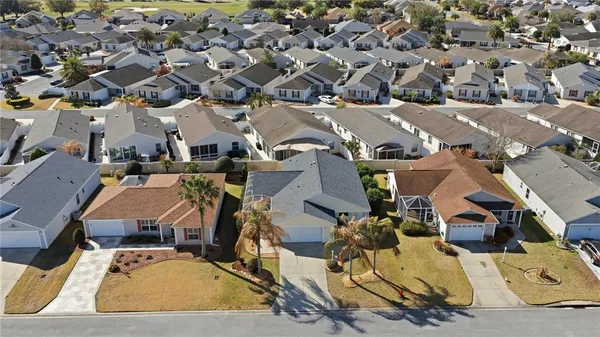 $364,000 | 1972 Ashwood Run, The Villages, FL 32162