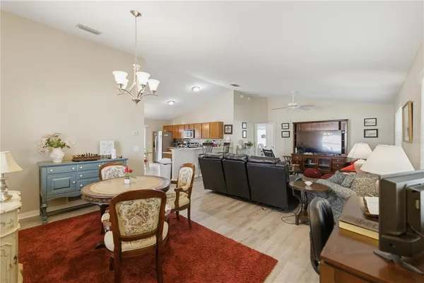 $364,000 | 1972 Ashwood Run, The Villages, FL 32162
