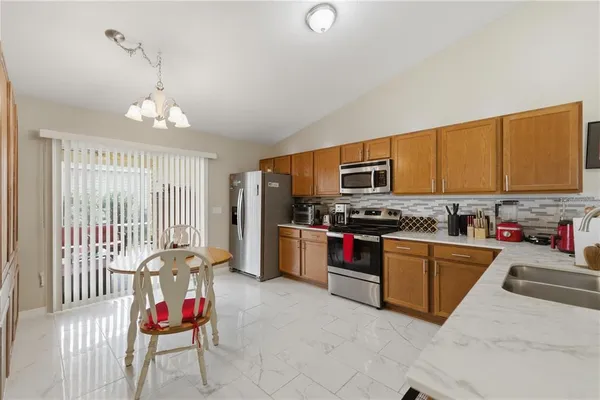 $364,000 | 1972 Ashwood Run, The Villages, FL 32162