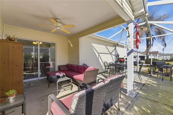 $364,000 | 1972 Ashwood Run, The Villages, FL 32162