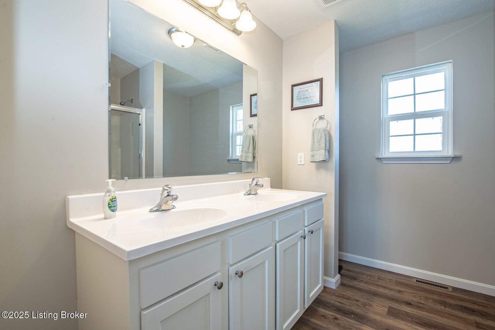 2940 North Midway Road Brandenburg, KY 40108 - Photo 38 of 40 2940 Midway Rd-44