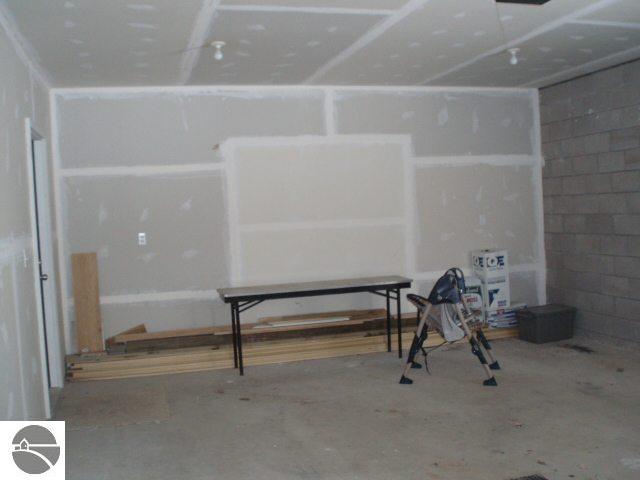 7331 Secor Road Traverse City, MI 49685 - Photo 14 of 15 1701774-13.JPG