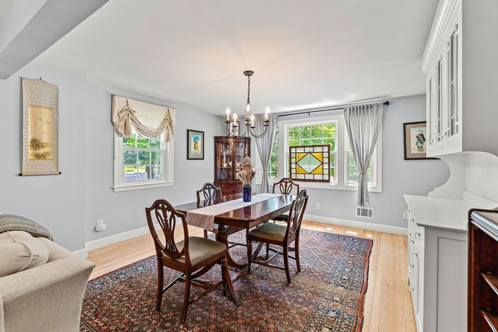 84 Pleasant Street Wenham, MA 01984 - Photo 15 of 38