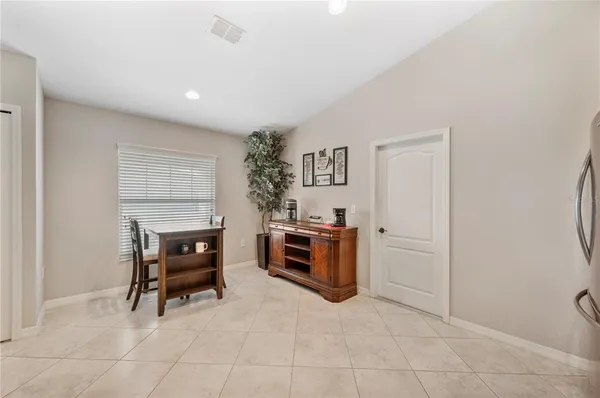 a view of a livingroom and dining room