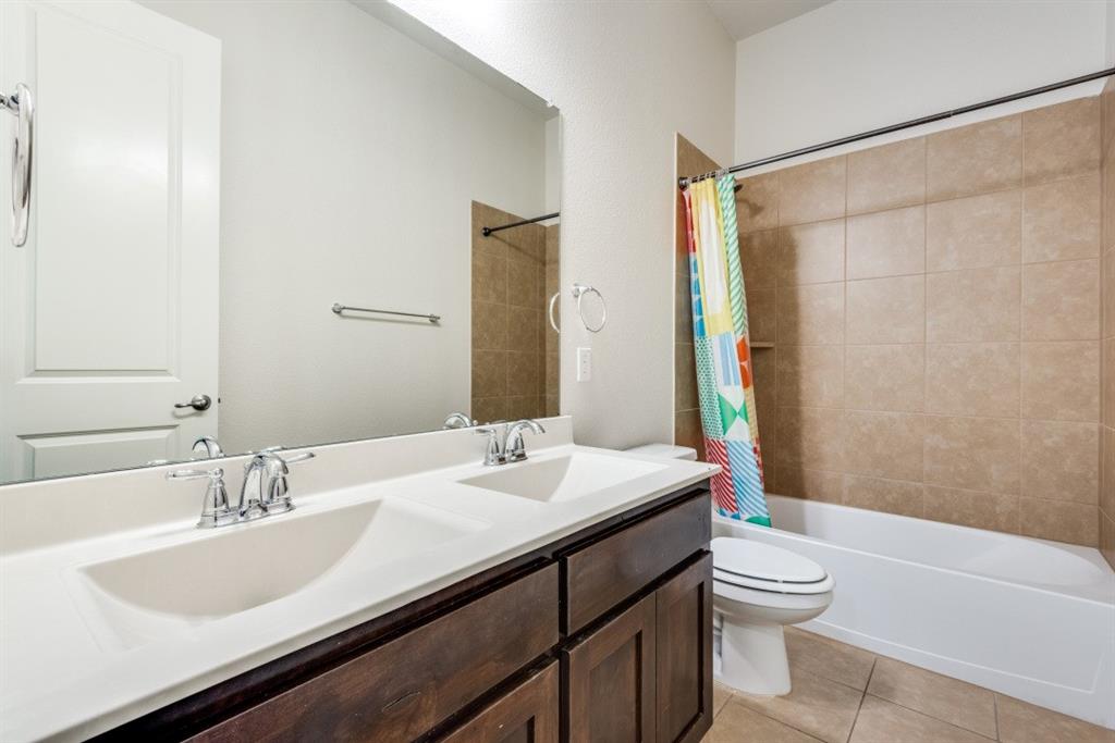 2364 Mare Road Carrollton, TX 75010 - Photo 17 of 25