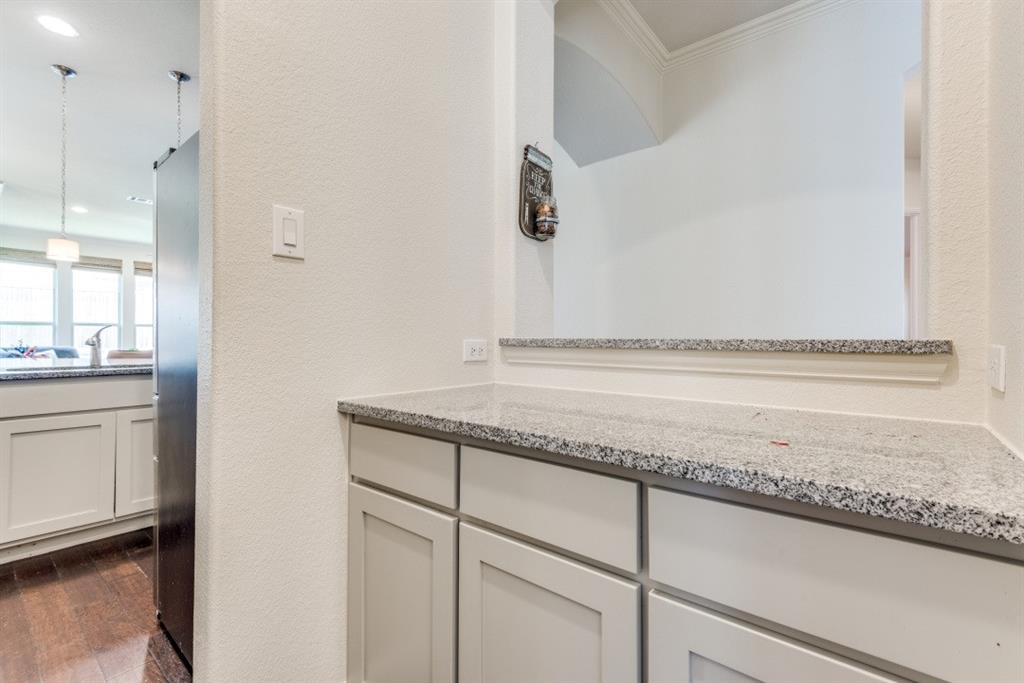 2364 Mare Road Carrollton, TX 75010 - Photo 7 of 25
