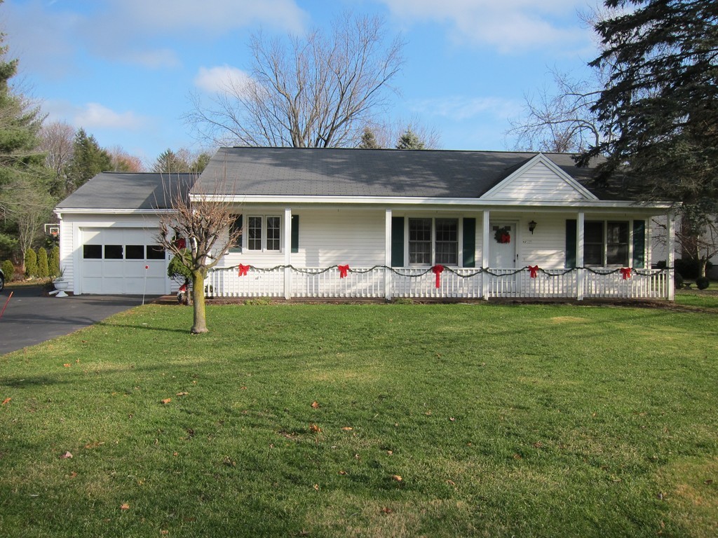 49 Clark Road Andover, MA 01810 - Photo 1 of 24 Gallery Image 1