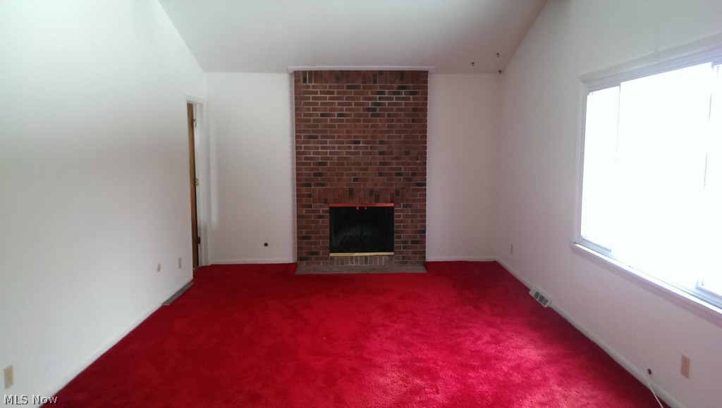 2479 Smith Road Akron, OH 44333 - Photo 14 of 25 2479 Smith Rd. Akron, OH 44333. Master suite with fireplace!