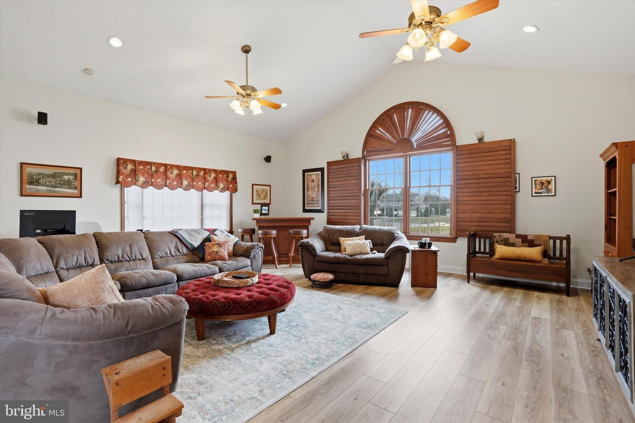 1420 Scarlet Oak Road Yardley, PA 19067 - Photo 14 of 39