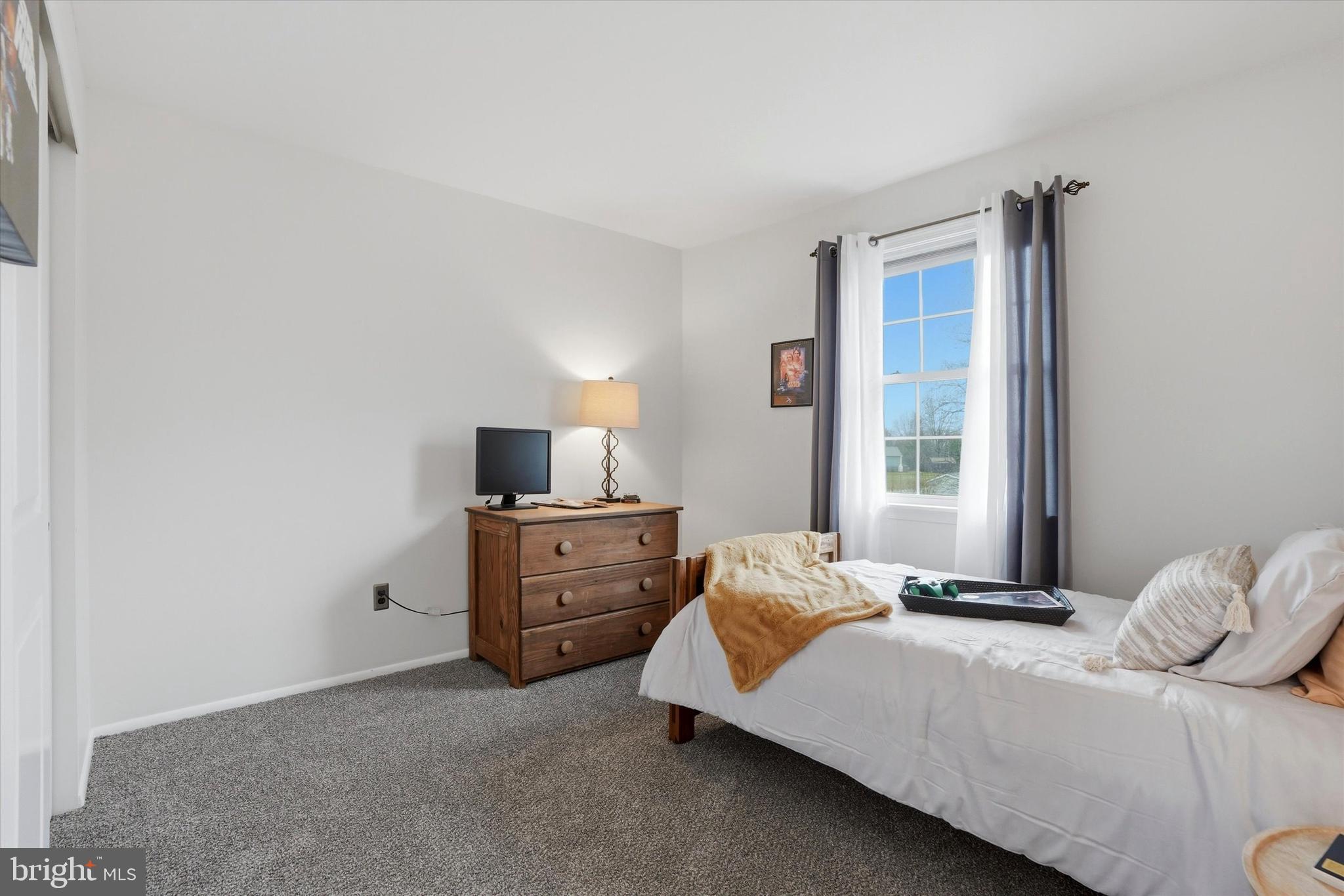 1420 Scarlet Oak Road Yardley, PA 19067 - Photo 30 of 39 Bedroom 4