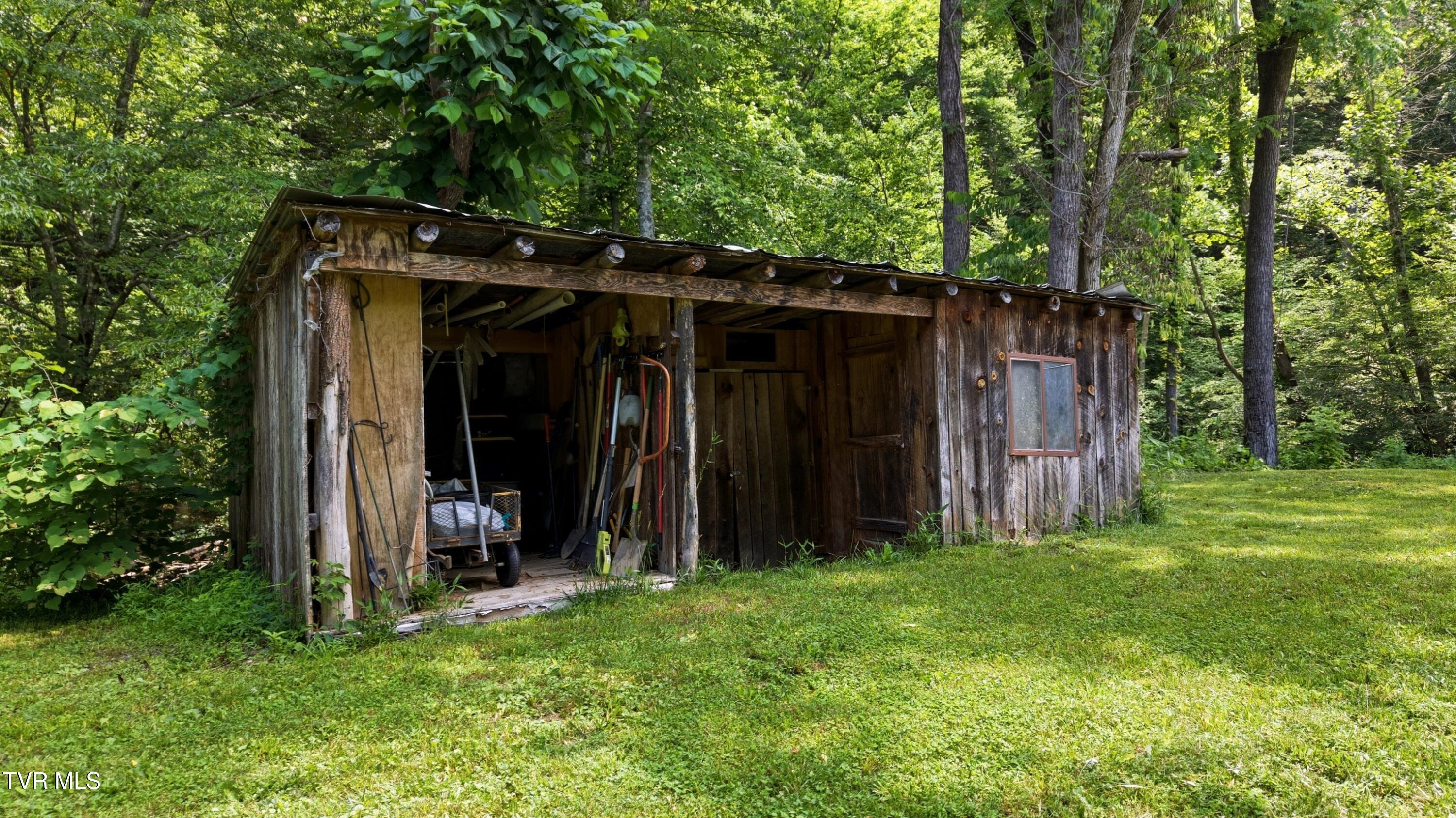 4124 Big Creek Road Hartford, TN 37753 - Photo 44 of 56 044-4124BigCreekRoad-Hartford-TN-37753-S