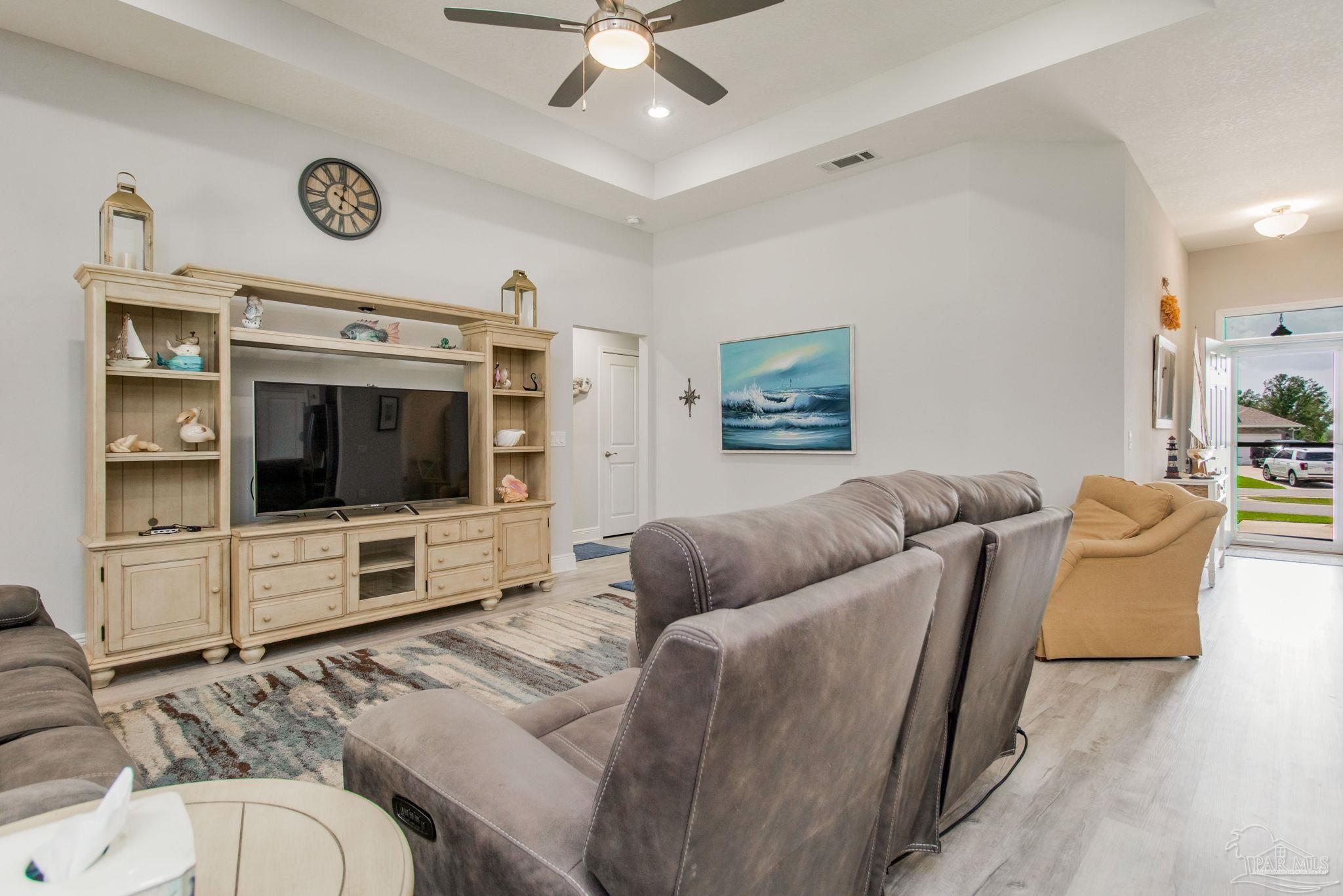 8926 Trail Ridge Road Milton, FL 32583 - Photo 8 of 49 Gallery Image 8