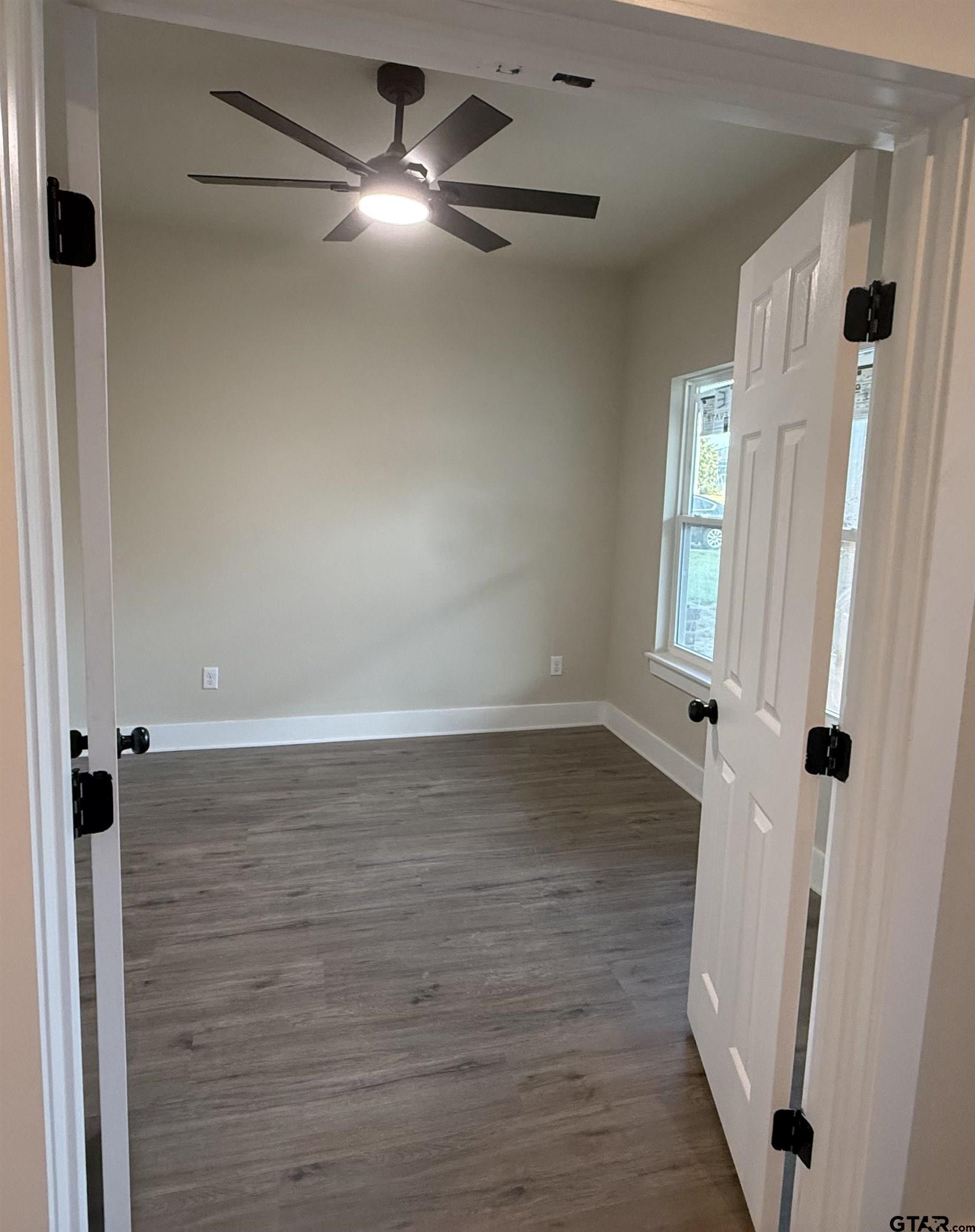 3006 Moorehead Street Tyler, TX 75701 - Photo 4 of 35