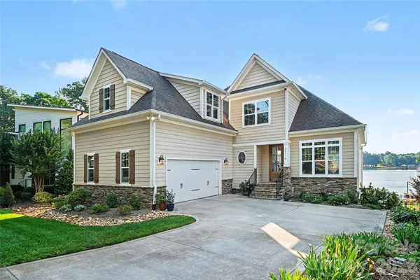$2,599,999 | 20718 Eastpoint Drive, Cornelius, NC 28031