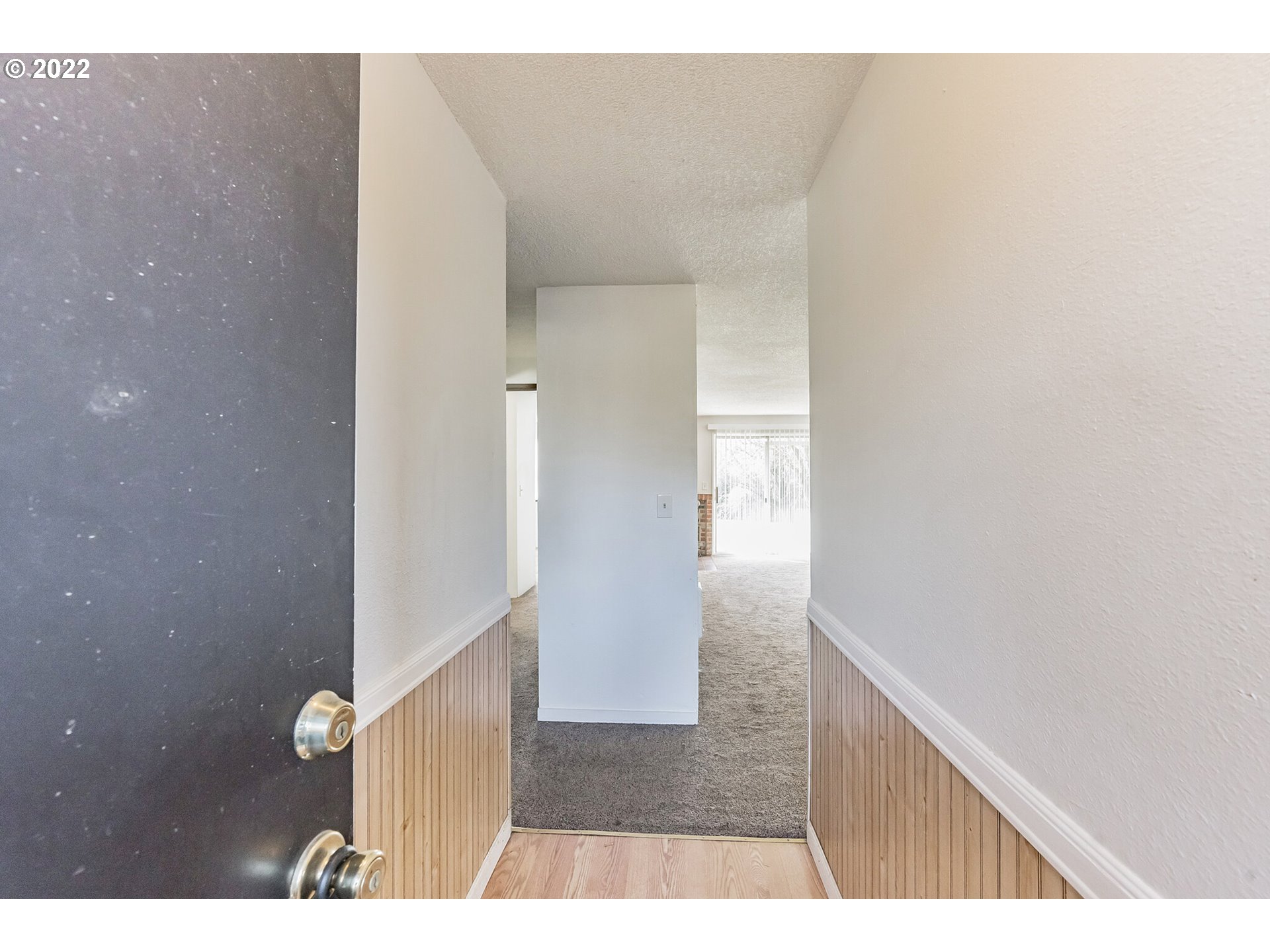 14095 Southwest Walker Road, Unit 61 Beaverton, OR 97005 - Photo 2 of 14 Gallery Image 2