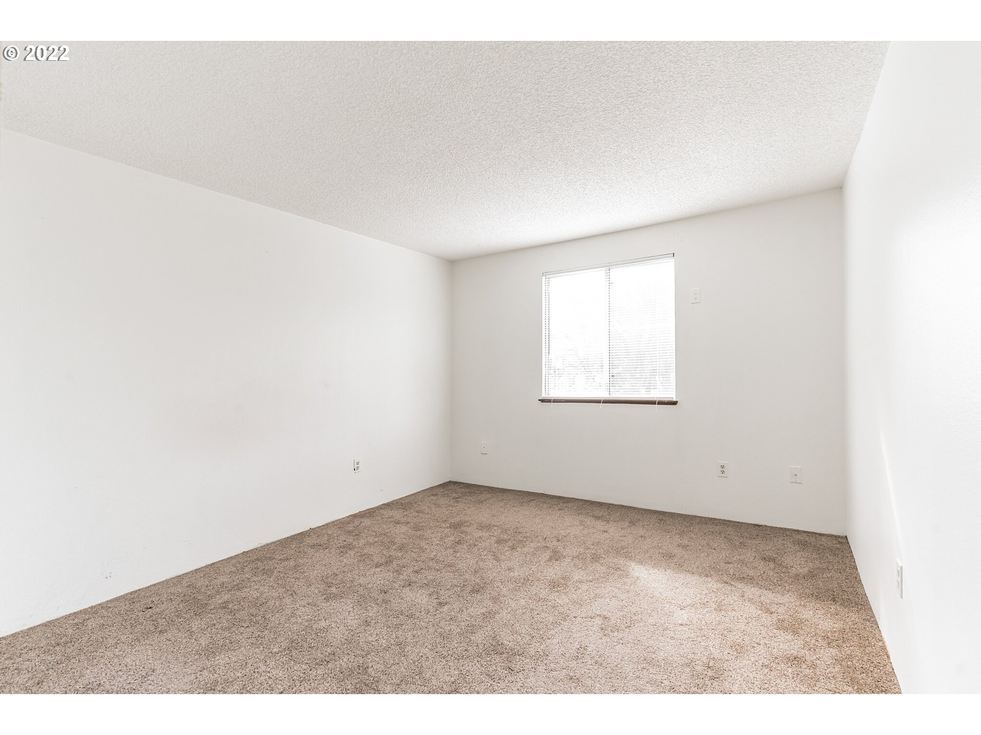 14095 Southwest Walker Road, Unit 61 Beaverton, OR 97005 - Photo 10 of 14 Gallery Image 10