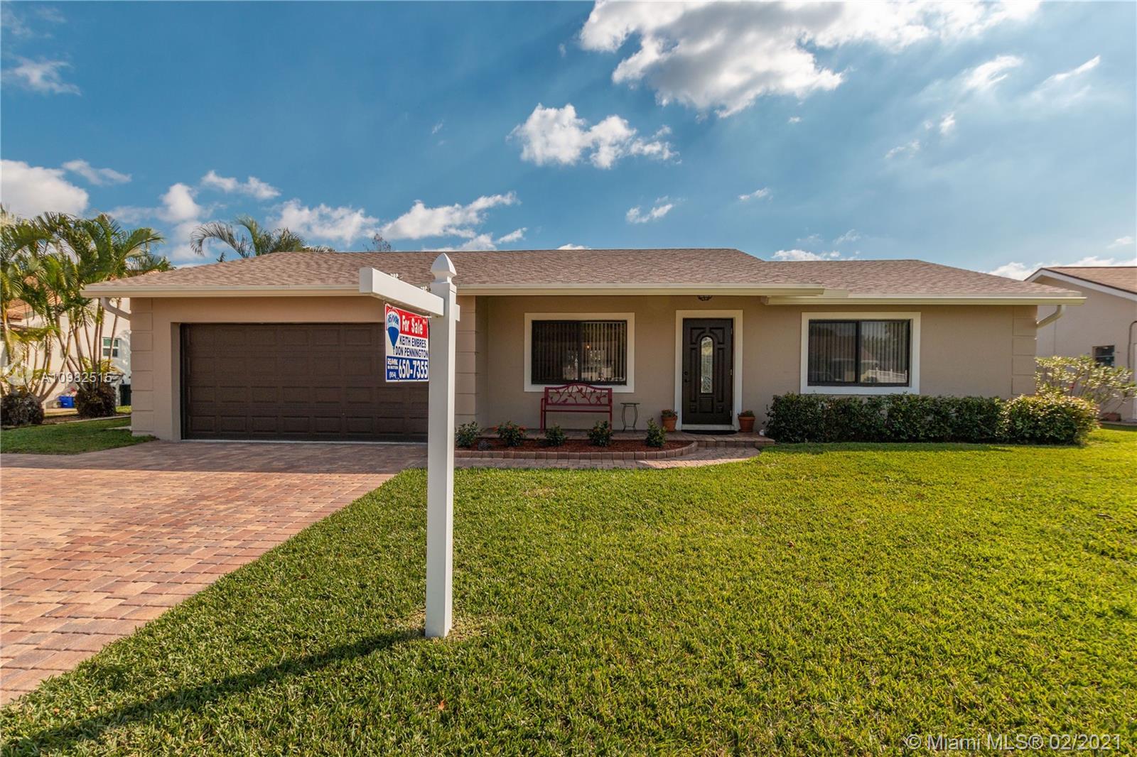 19324 Liberty Road Boca Raton, FL 33434 - Photo 2 of 27