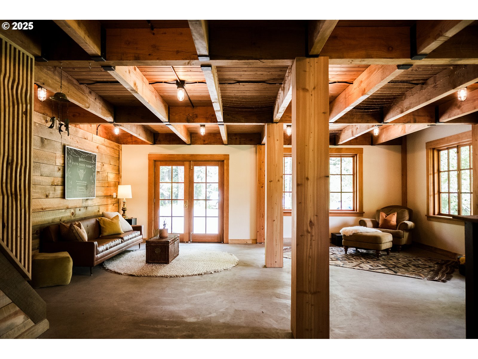 230 Jennings Road Trout Lake, WA 98650 - Photo 33 of 47 a living room with furniture