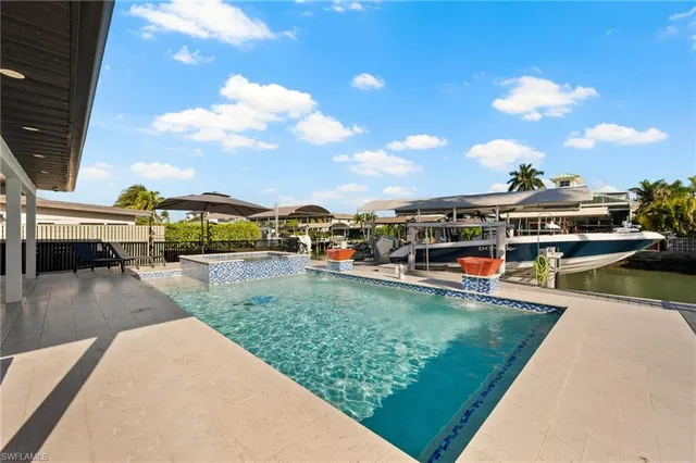 $1,575,000 | 139 San Salvador Street, Naples, FL 34113