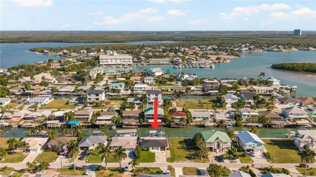 $1,575,000 | 139 San Salvador Street, Naples, FL 34113