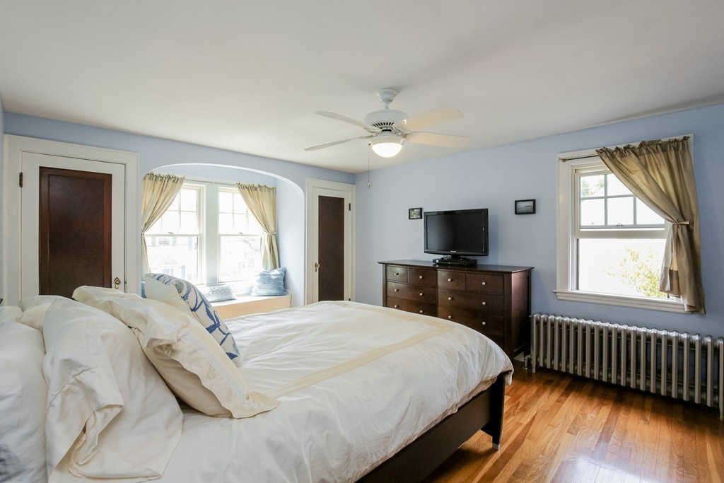 16 Burbank Road Medford, MA 02155 - Photo 17 of 30 Gallery Image 17