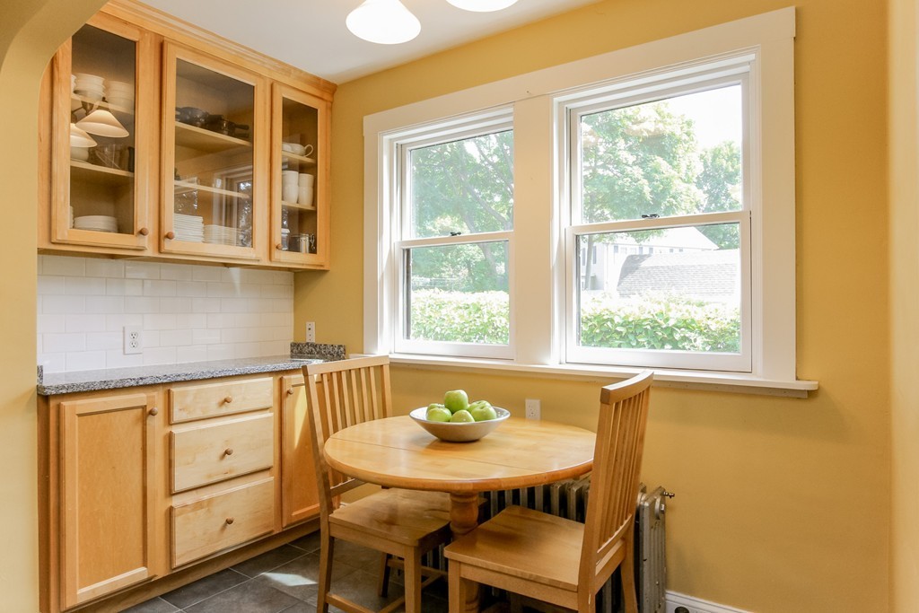 16 Burbank Road Medford, MA 02155 - Photo 8 of 30 Gallery Image 8