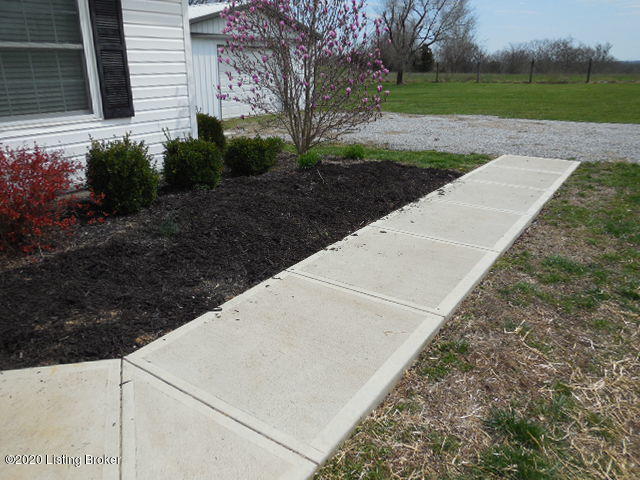 10054 Maddox Ridge Road Turners Station, KY 40075 - Photo 30 of 35 front landscape1
