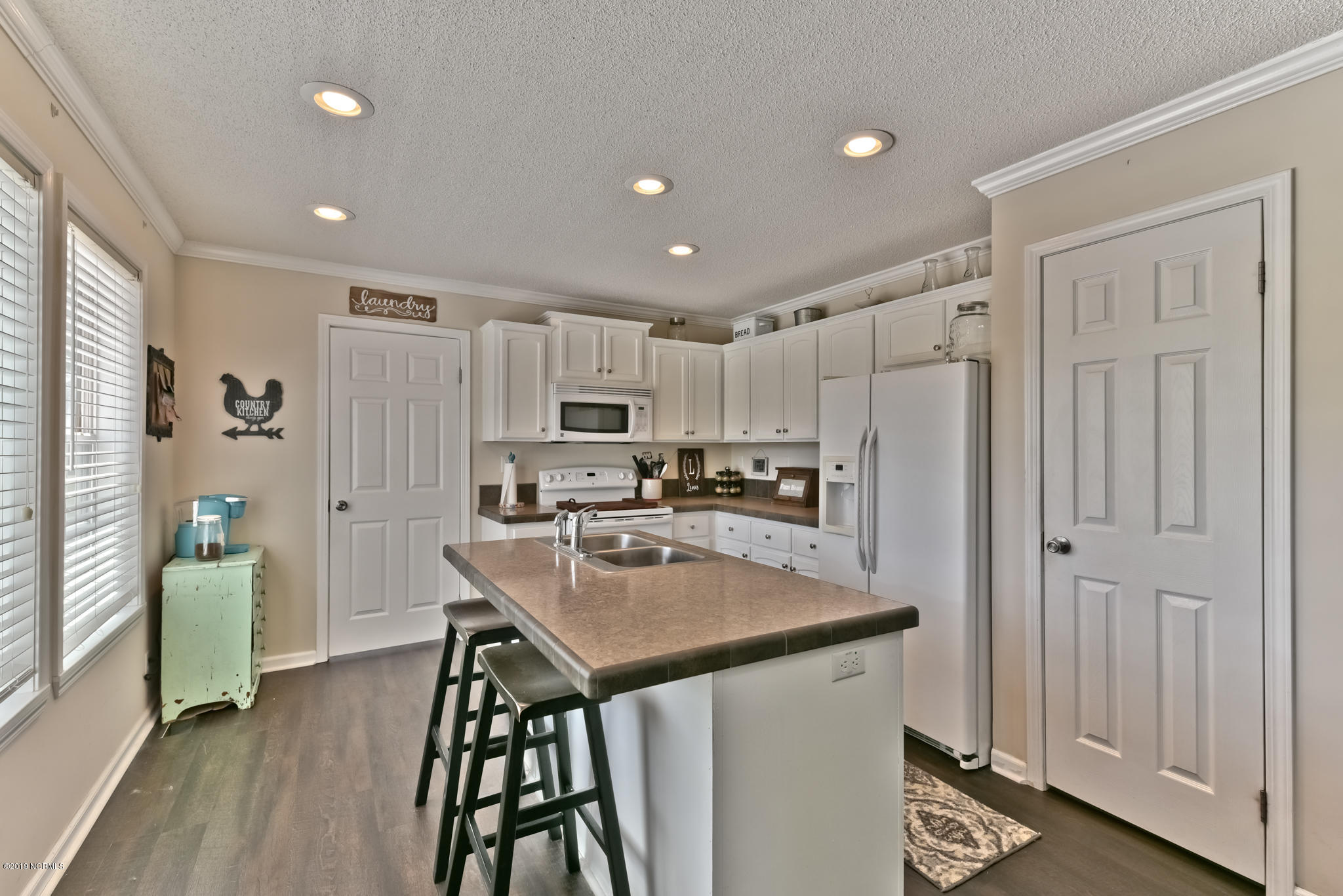 161 Benton Road Southeast Bolivia, NC 28422 - Photo 14 of 45 Kitchen