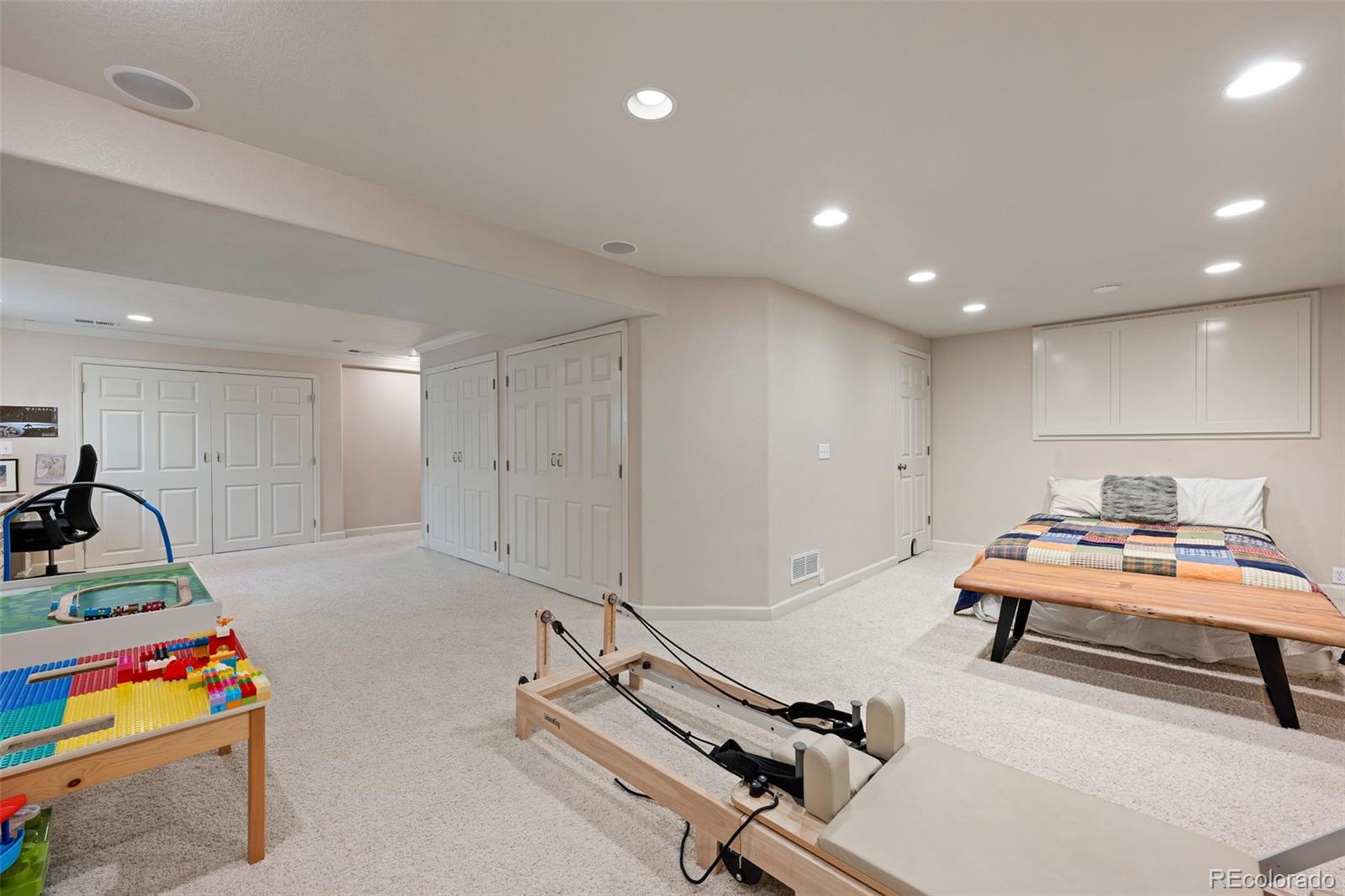 3961 Mallard Street Highlands Ranch, CO 80126 - Photo 34 of 48 Gallery Image 34
