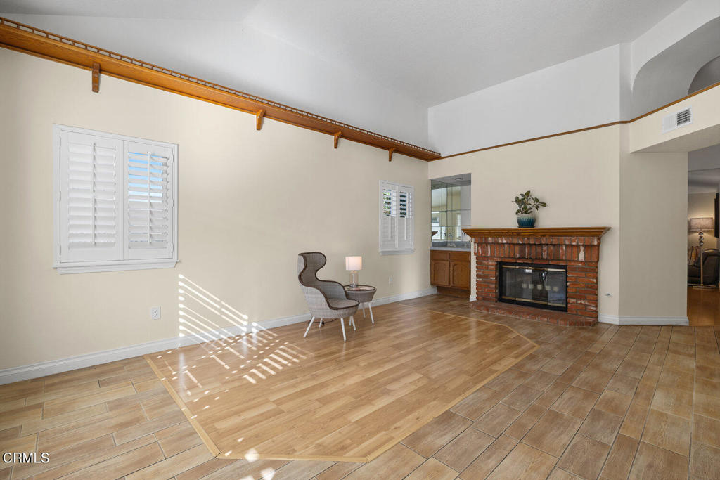 286 Golden Fern Court Simi Valley, CA 93065 - Photo 11 of 39