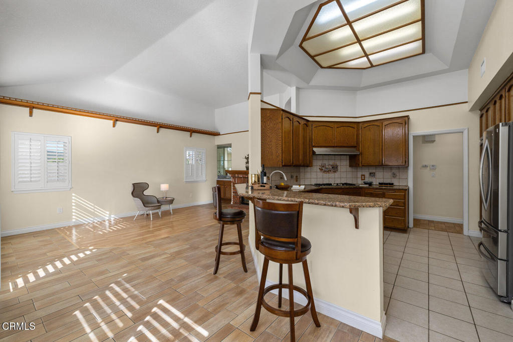 286 Golden Fern Court Simi Valley, CA 93065 - Photo 14 of 39