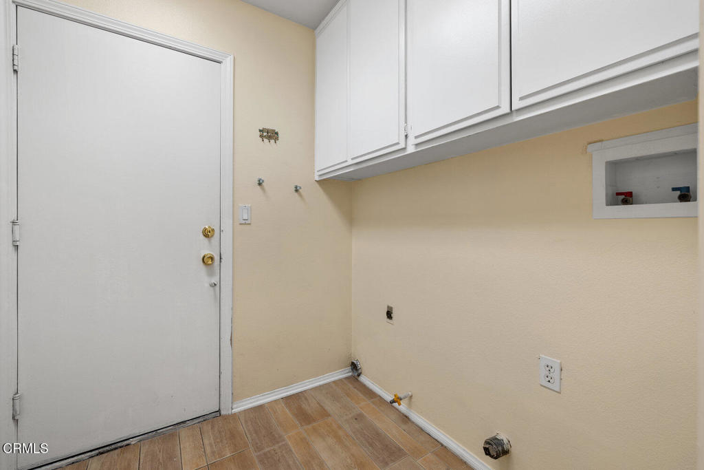 286 Golden Fern Court Simi Valley, CA 93065 - Photo 32 of 39