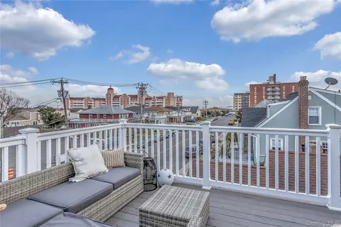 $1,400,000 | 127 Maple Boulevard, Long Beach, NY 11561