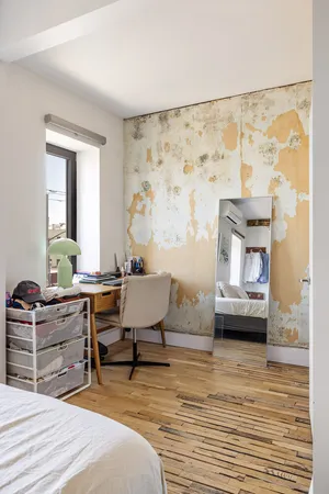 $3,200,000 | 285 A Kingsland Avenue | Greenpoint