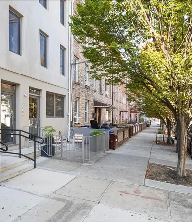 $3,200,000 | 285 A Kingsland Avenue | Greenpoint