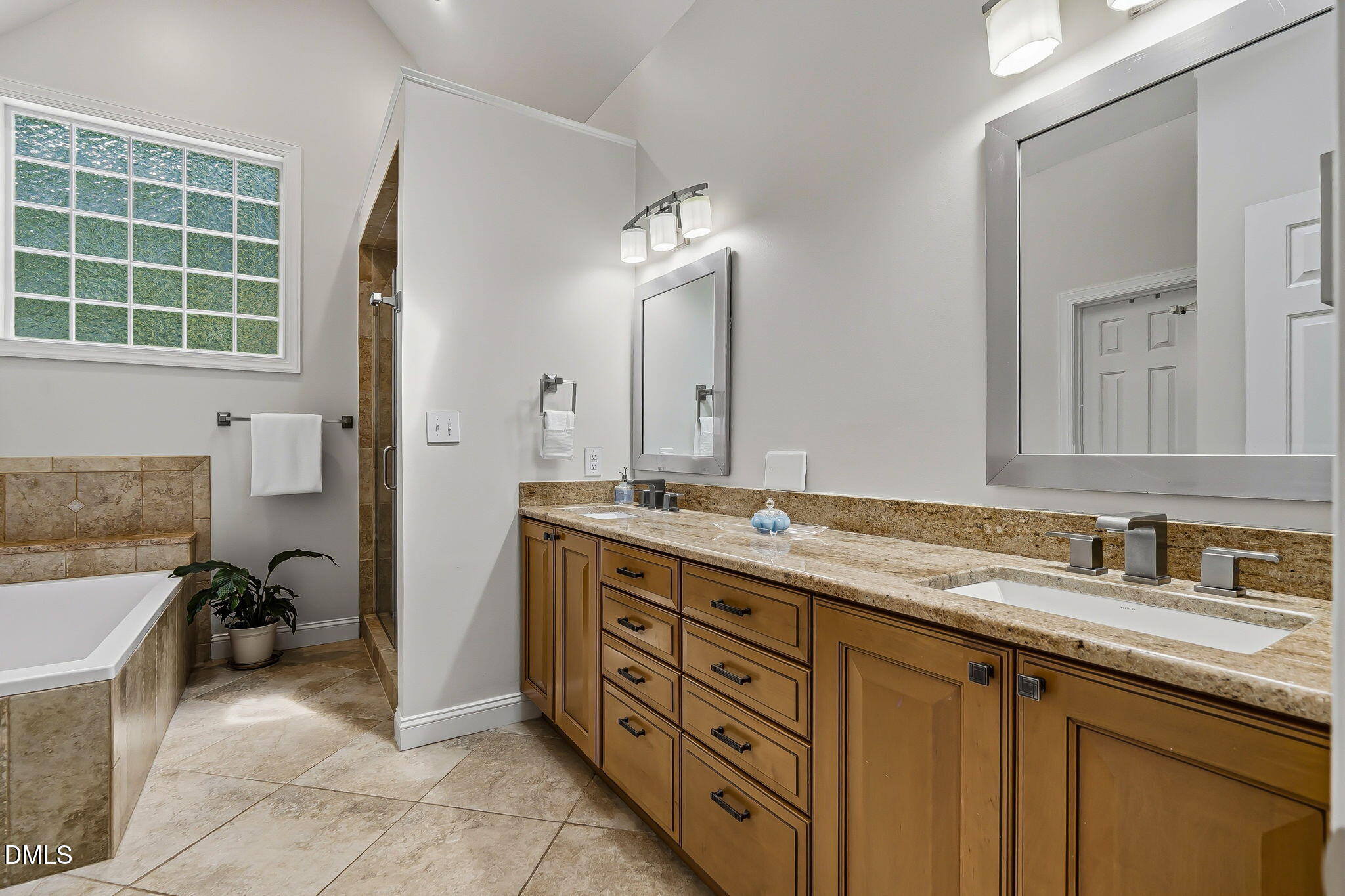 5704 Wild Orchid Trail Raleigh, NC 27613 - Photo 30 of 54