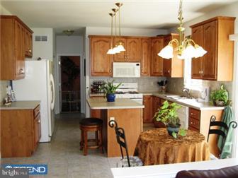 2504 Goddard Avenue Sinking Spring, PA 19608 - Photo 5 of 12 Kitchen