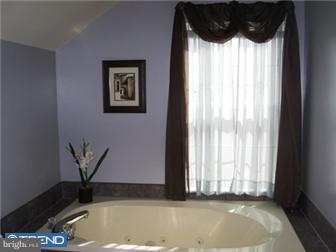 2504 Goddard Avenue Sinking Spring, PA 19608 - Photo 8 of 12 Bathroom