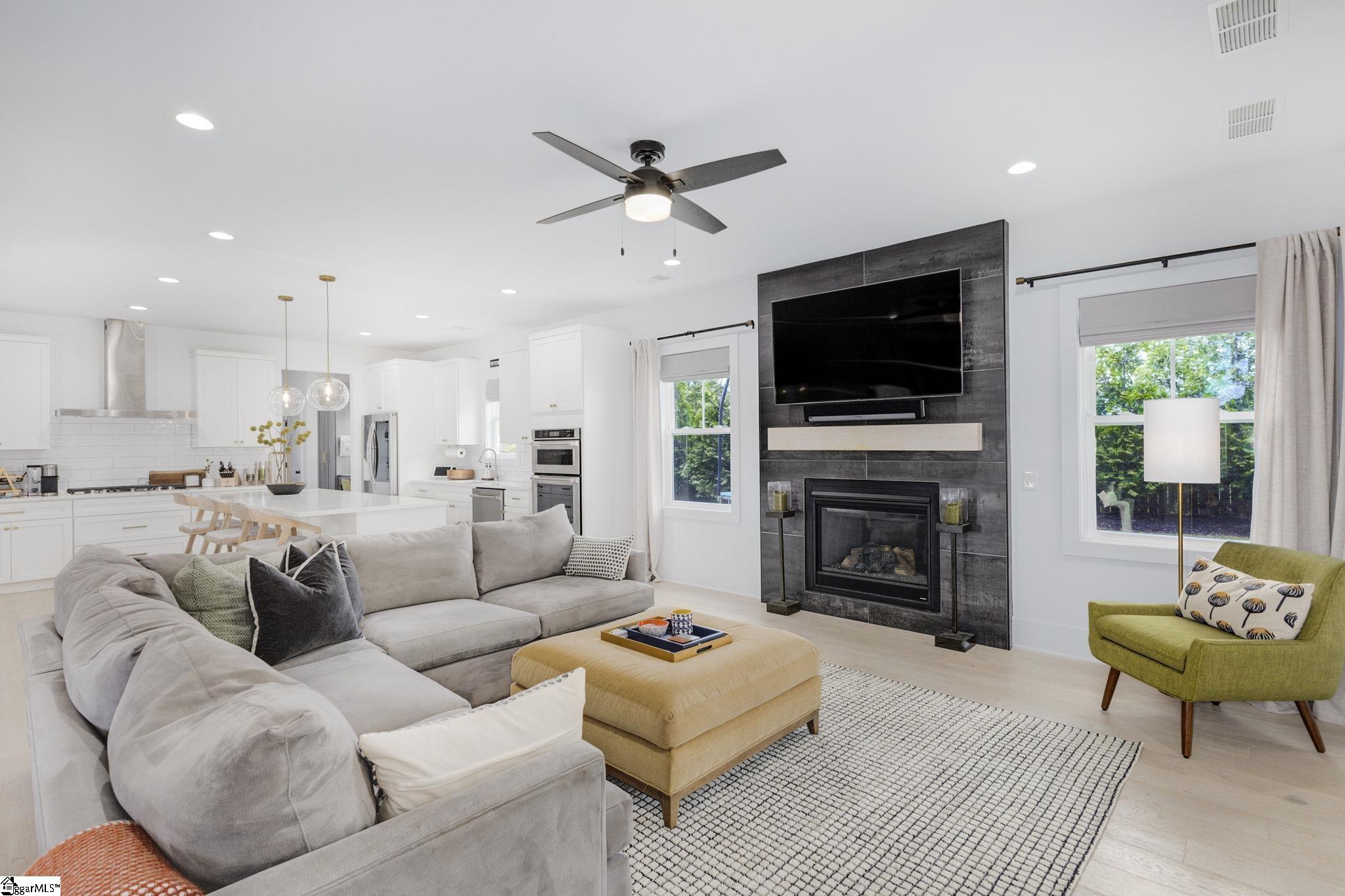 1 Azalea Spring Court Greenville, SC 29615 - Photo 5 of 36