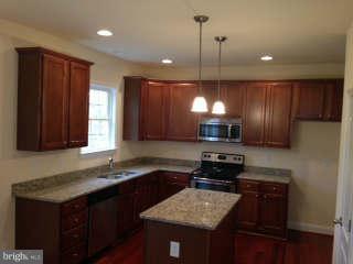 42" cabinets soft close drawers, Granite, S/S Appl