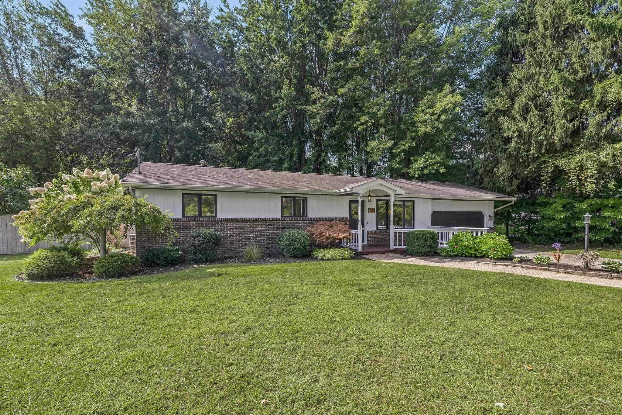 12701 Frost Road Hemlock, MI 48626 - Photo 4 of 37