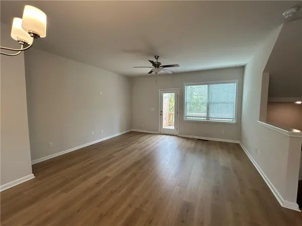 $2,800 | 3715 Davis Circle, Duluth, GA 30096