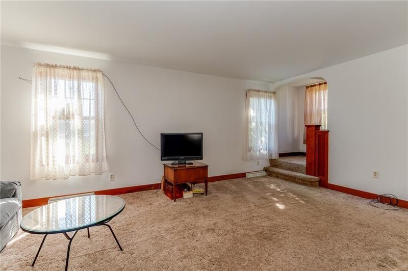 161 Highway 68 Rochester, PA 15074 - Photo 9 of 18 Plenty of room for that comfy furniture.